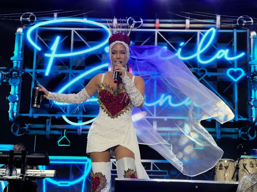 Em Campina Grande, Priscila Senna homenageou quadrilhas juninas, mas gerou polêmica nas redes