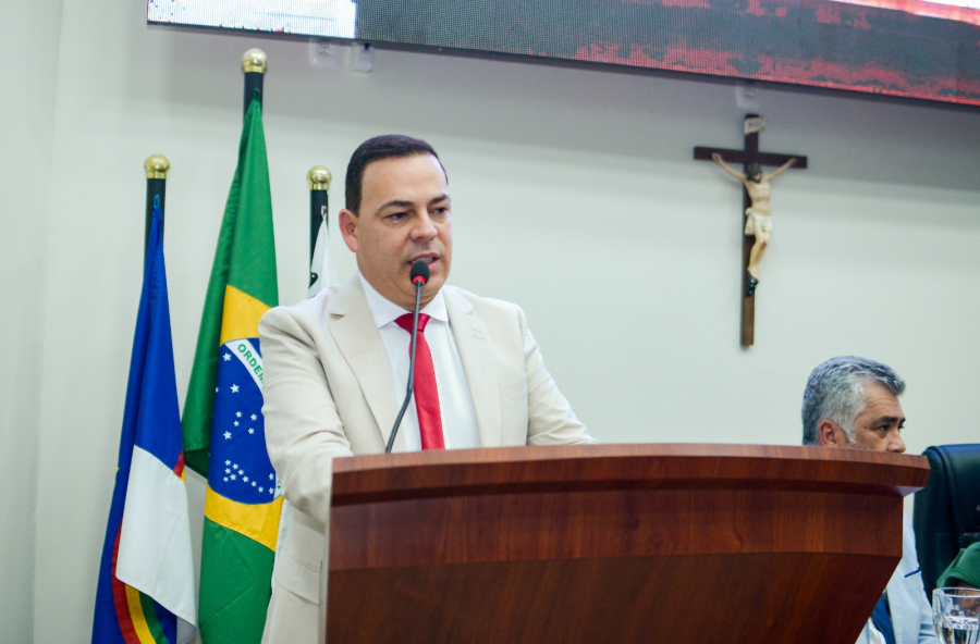 Prefeito de Garanhuns volta a ironizar o Diário de Pernambuco durante o FIG 2025
