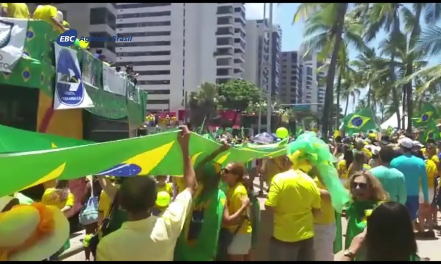 Bolsonaristas convocam protesto em apoio ao ex-presidente no Recife