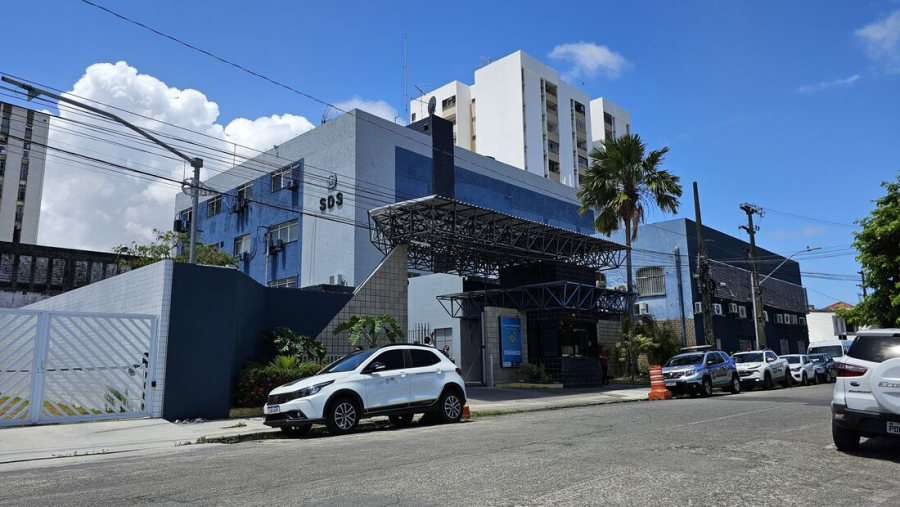 Sargentos expulsos em Pernambuco: um por estupro de vulnerável e outro por fraude