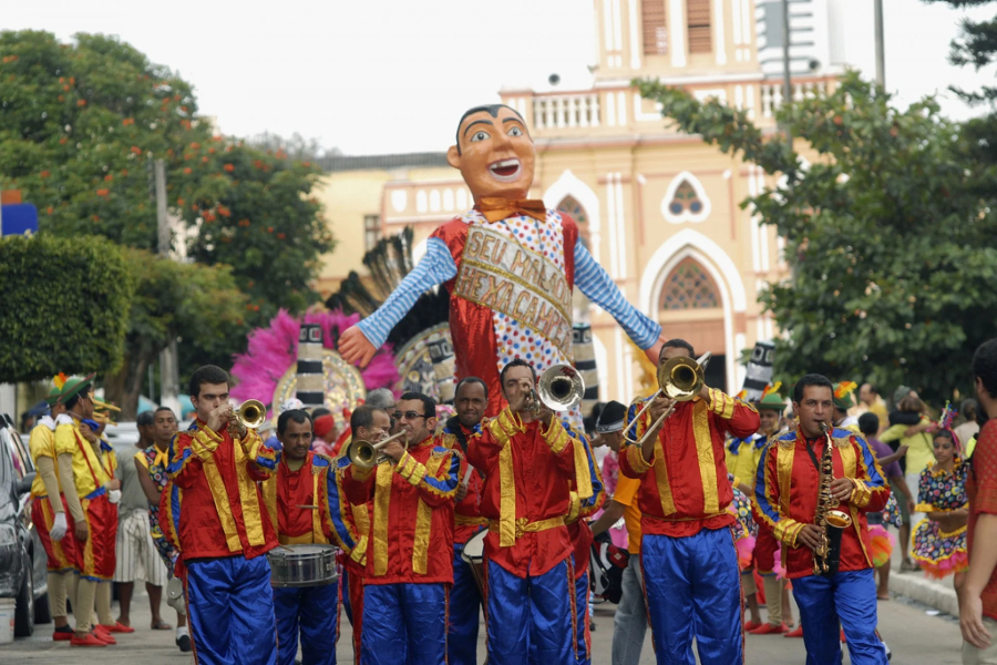 Frevo vai tomar conta do Recife Antigo com arrastão gratuito neste domingo