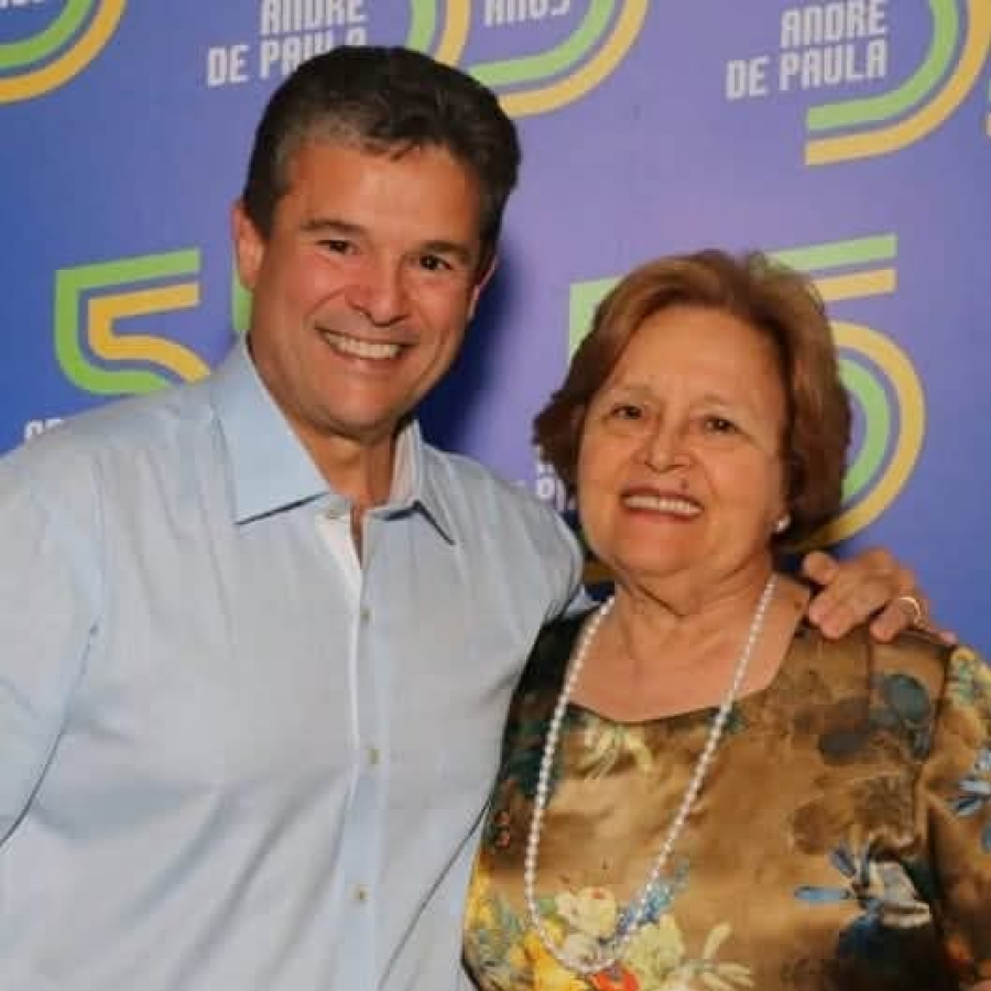  Ministro André de Paula perde mãe menos de um mês após morte do pai