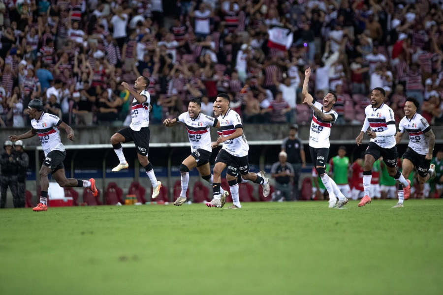 Veja as melhores imagens da classificação do Santa Cruz na Série D