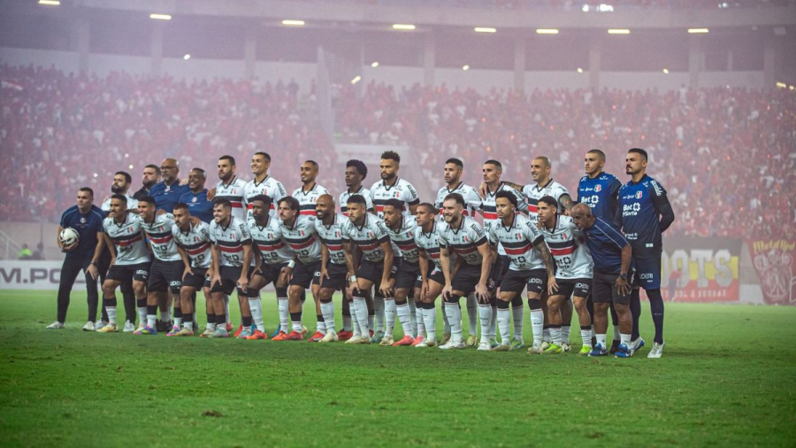 Santa Cruz arranca empate dramático e garante acesso à Série C após 1.450 dias de espera