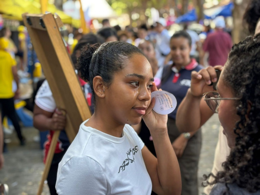 Enem 2025: jovem chega atrasada por um minuto e é impedida de fazer prova no Recife