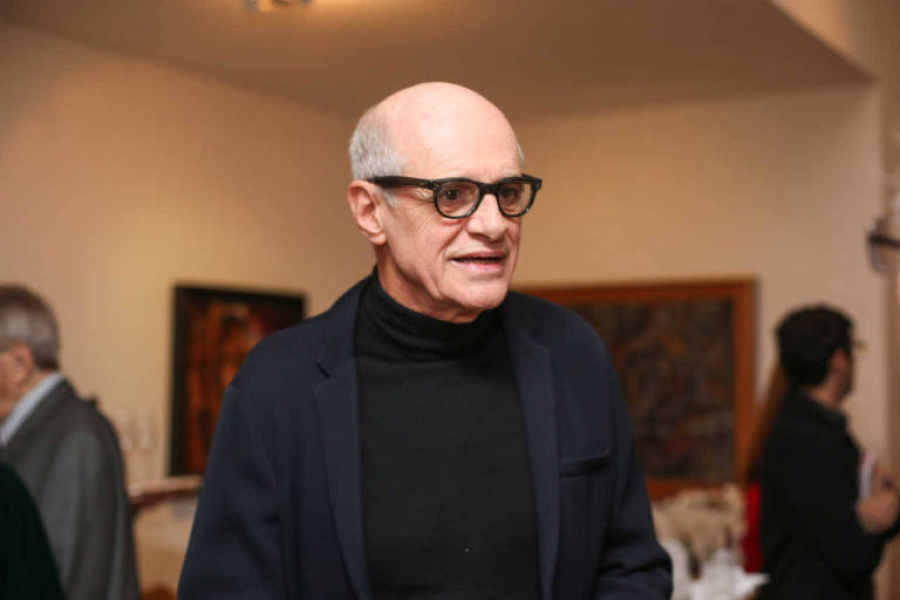 Primeira foto de Marcos Caruso em Coração Acelerado desperta curiosidade