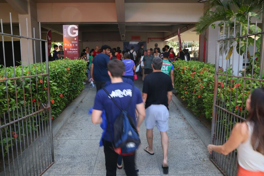 Estudantes se revoltam e convocam protestos pedindo anulação total do Enem