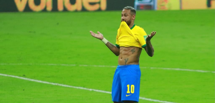 Neymar reage e desmente reportagem da ESPN