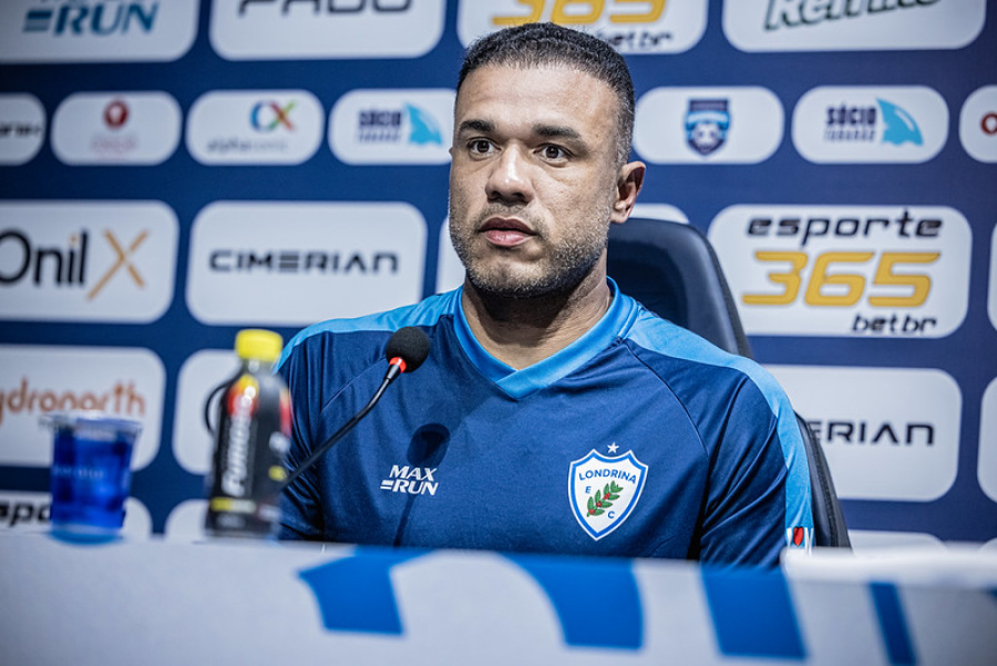 Sport avança por Roger Silva e encaminha novo treinador, diz jornal