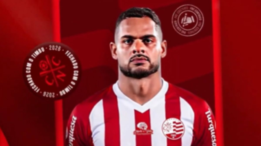 Náutico oficializa contratação do meia-atacante Juninho
