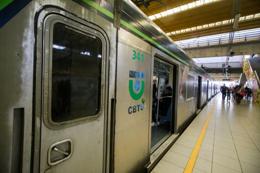 Metrô do Recife confirma funcionamento especial no dia do clássico