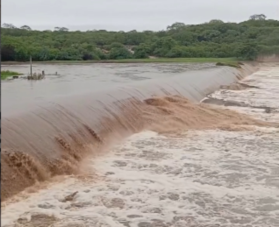 Vai parar de chover? Veja o que diz a nova previsão da Apac para PE