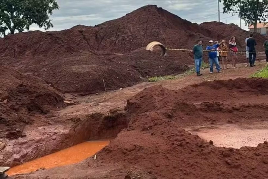 Menino morre após cair em buraco com água da chuva no Sertão