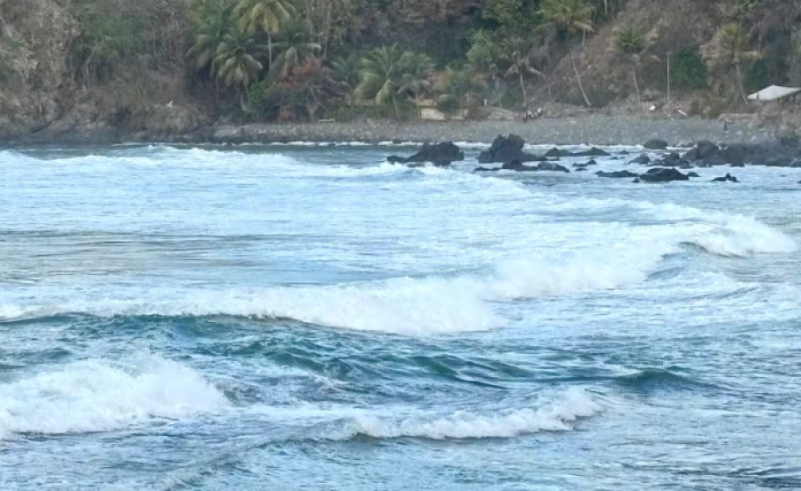 Afogamento em Noronha: corpo de médico segue para o Recife