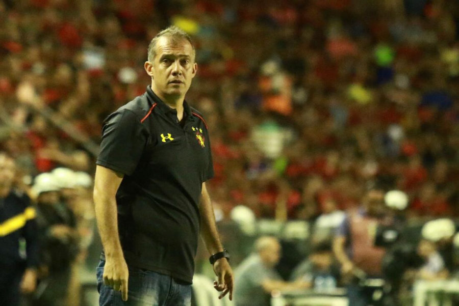 Após demissão de Roger, Sport estuda retorno de Eduardo Baptista
