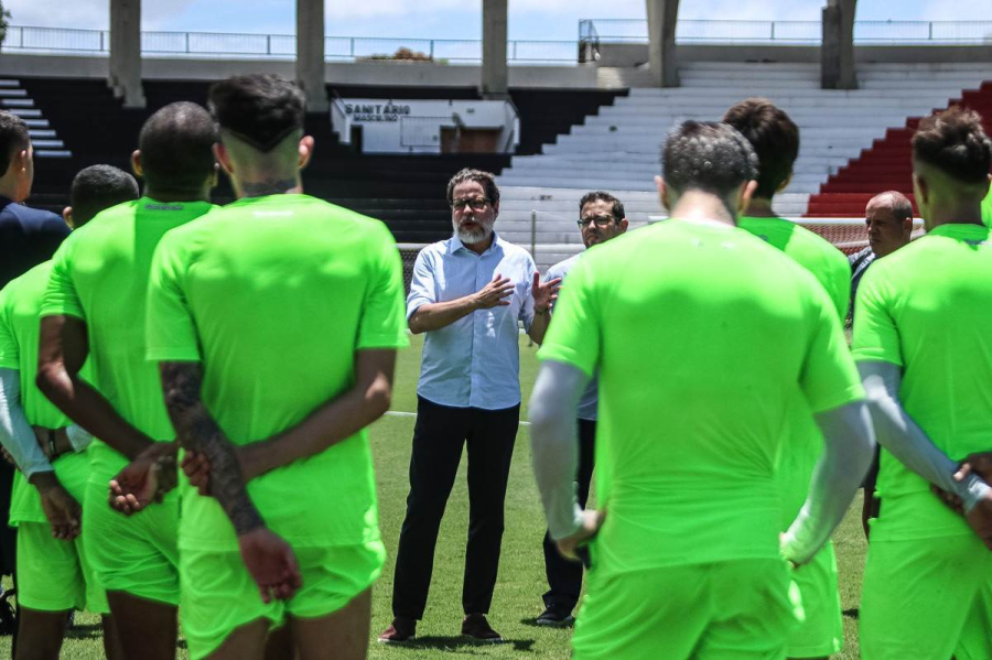 Três grupos disputam SAF do Santa Cruz; veja cenário