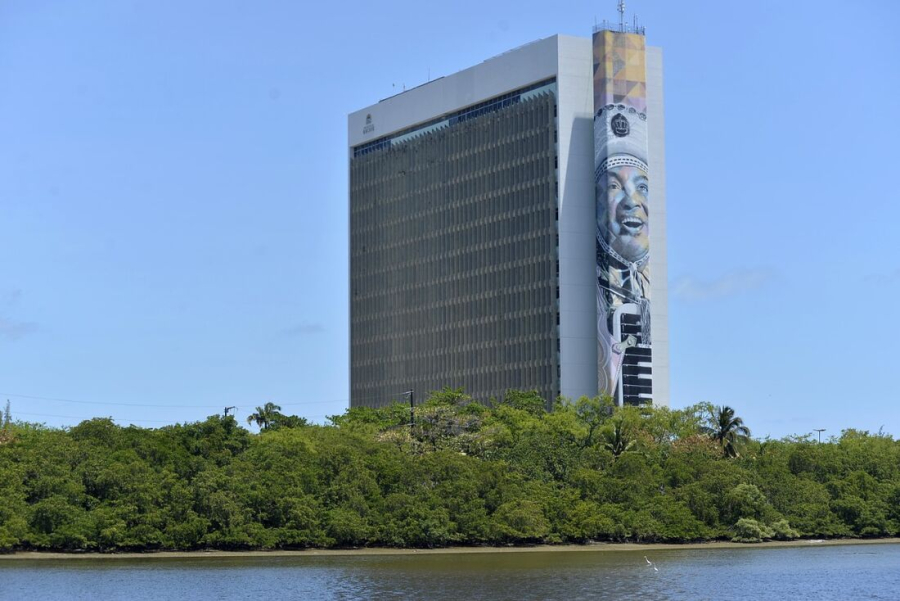 Prefeitura do Recife anuncia ponto facultativo antes de feriado