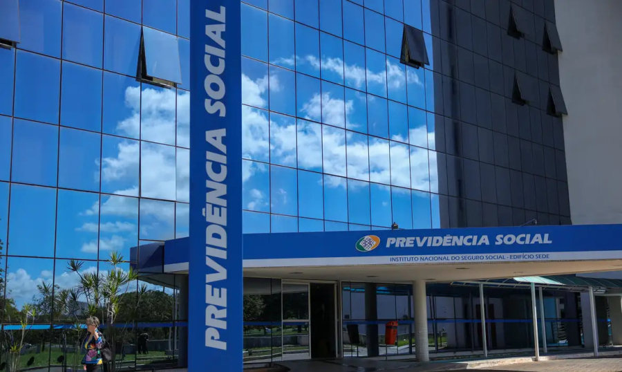 Nova regra do INSS bloqueia pedido por 30 dias