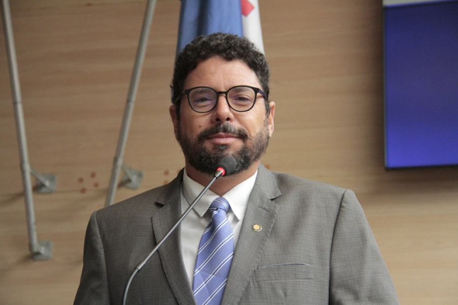 Ivan Moraes participa da Marcha da Maconha no Recife