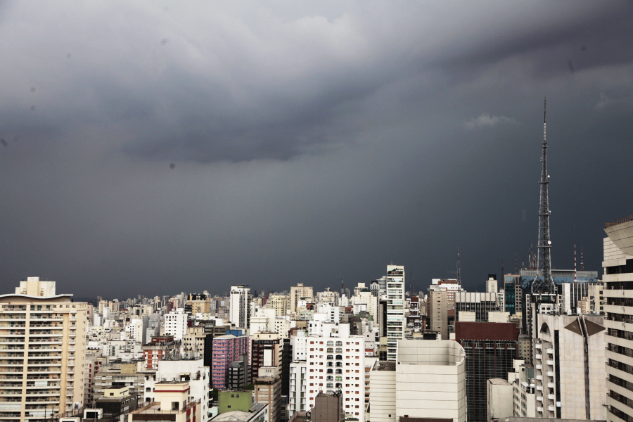 Alerta de chuvas atinge 88 cidades de Pernambuco; veja lista
