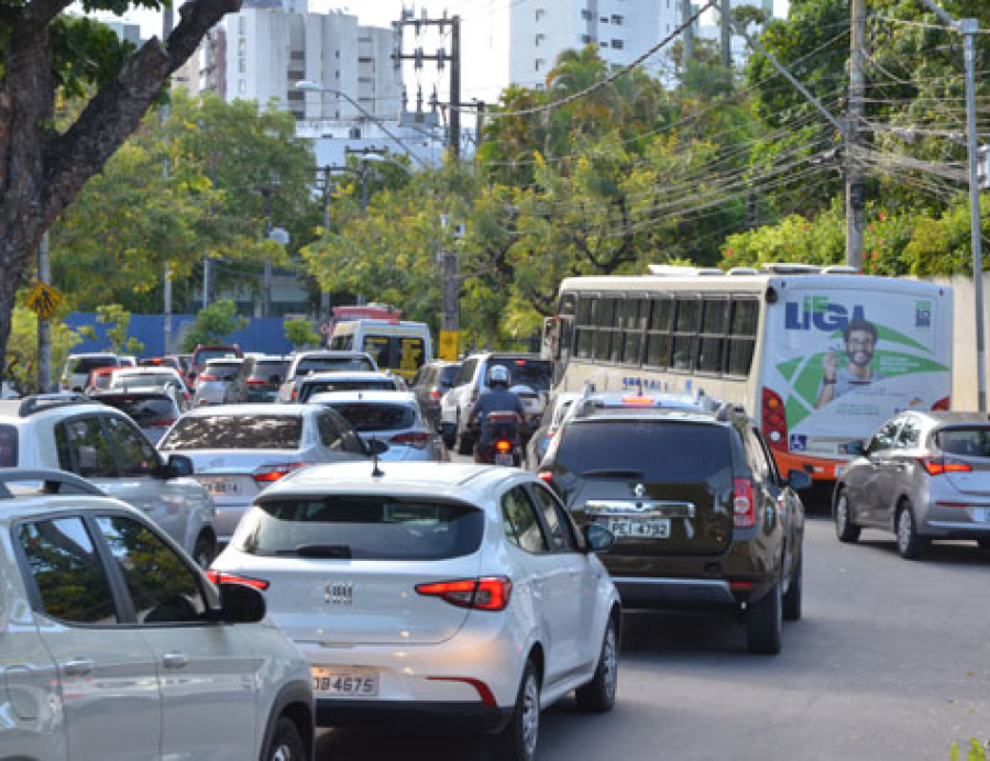 Festa no Sítio Trindade e Rio Branco: o guia definitivo para não ficar travado no trânsito do São João do Recife 