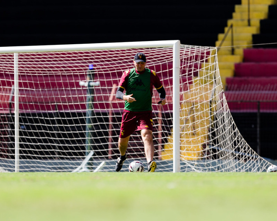 Onde assistir Goiás x Sport ao vivo pela Série B hoje