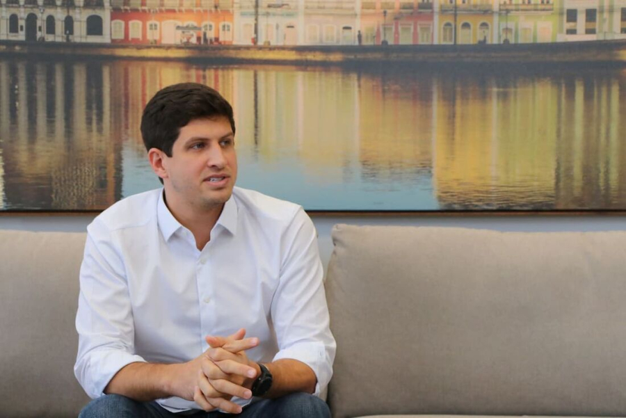 Entenda o impasse que preocupa João Campos no PSB de Minas Gerais