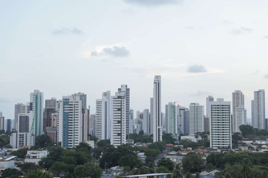 Inmet emite alerta de vendaval para o Sertão de Pernambuco nesta terça (11)