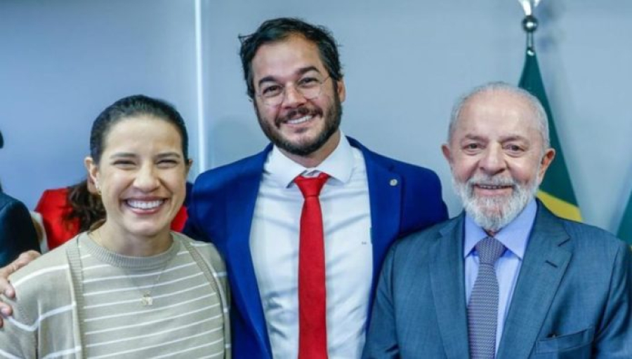 Após rumores de desistência, Túlio Gadêlha toma nova decisão sobre Senado  