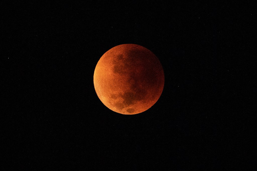 Eclipse lunar poderá ser visto com clareza no interior; saiba a data e melhores cidades  