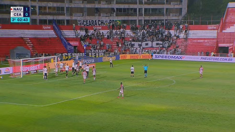 VAR em Náutico x Ceará usou regra que só deveria valer em 2027 