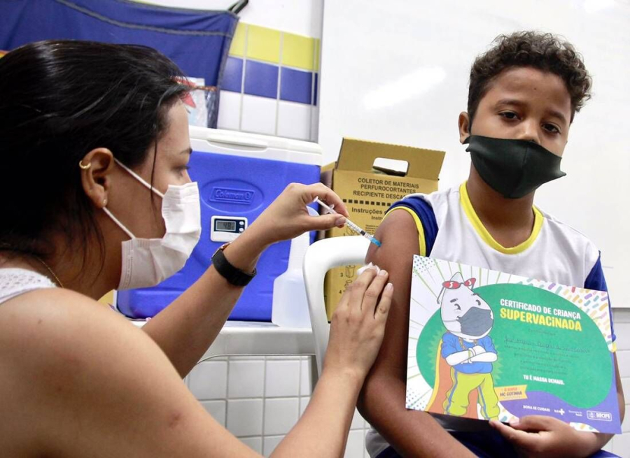 Dia D de vacinação acontece neste sábado (22) no Recife; veja locais, horários e quem pode se vacinar  