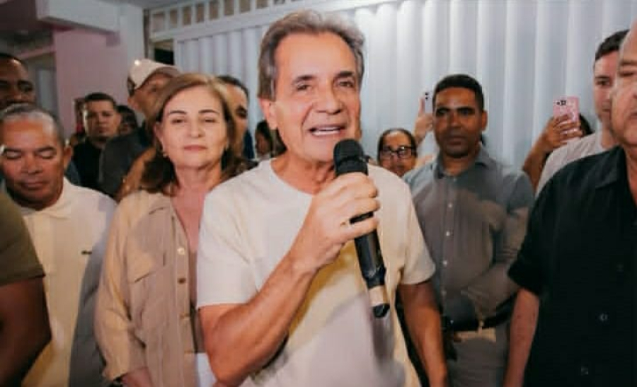 Carlos Santana recebe Raquel Lyra para almoço em Ipojuca e pode definir apoio