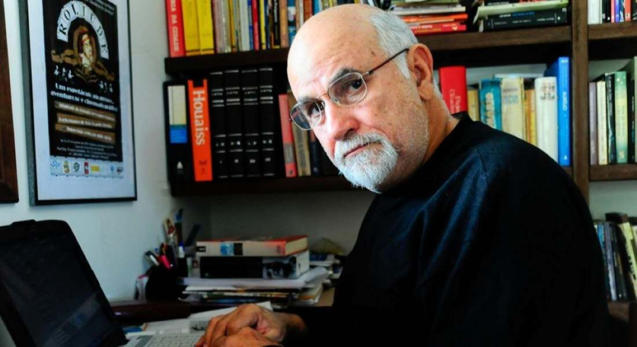 Morre Homero Fonseca, jornalista e escritor pernambucano, aos 77 anos