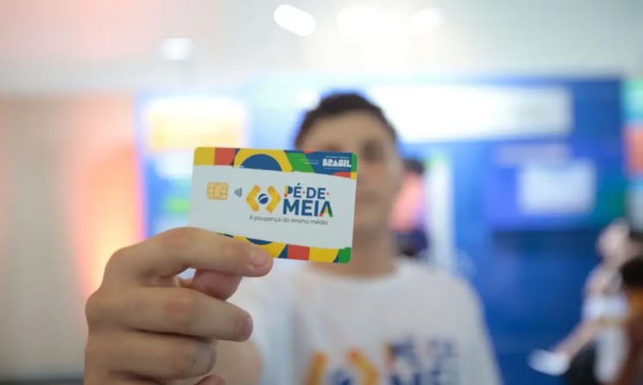 Pé-de-Meia paga nova parcela; veja como consultar pelo CPF