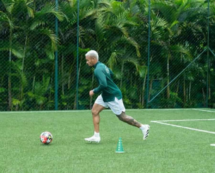 Barcelona se aproxima de acerto com Gabriel Jesus por R$ 60 milhões