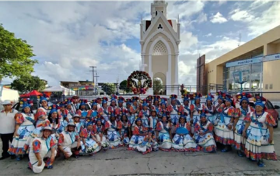 Bloco das Flores anuncia tema especial para o Carnaval 2027