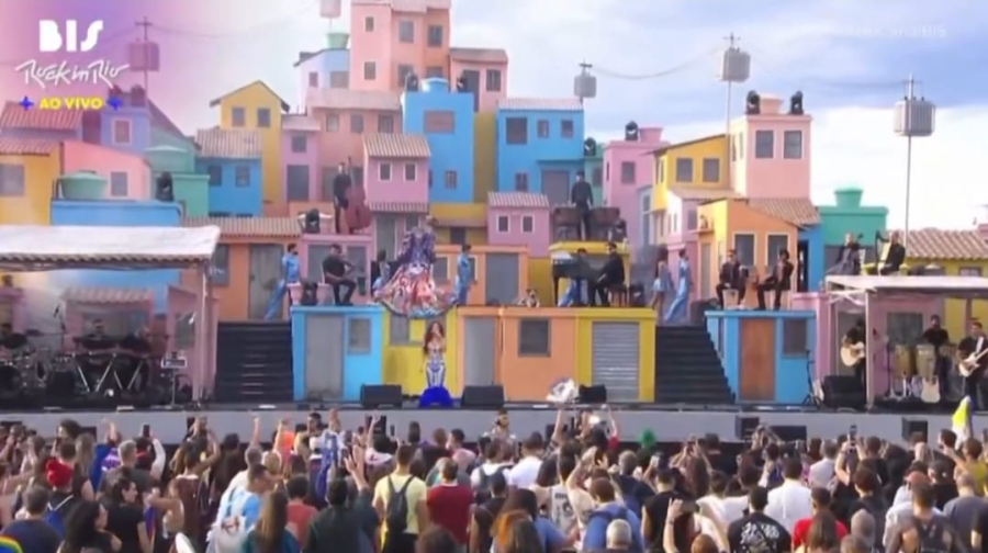 O brega venceu: Priscila Senna faz história no Rock in Rio
