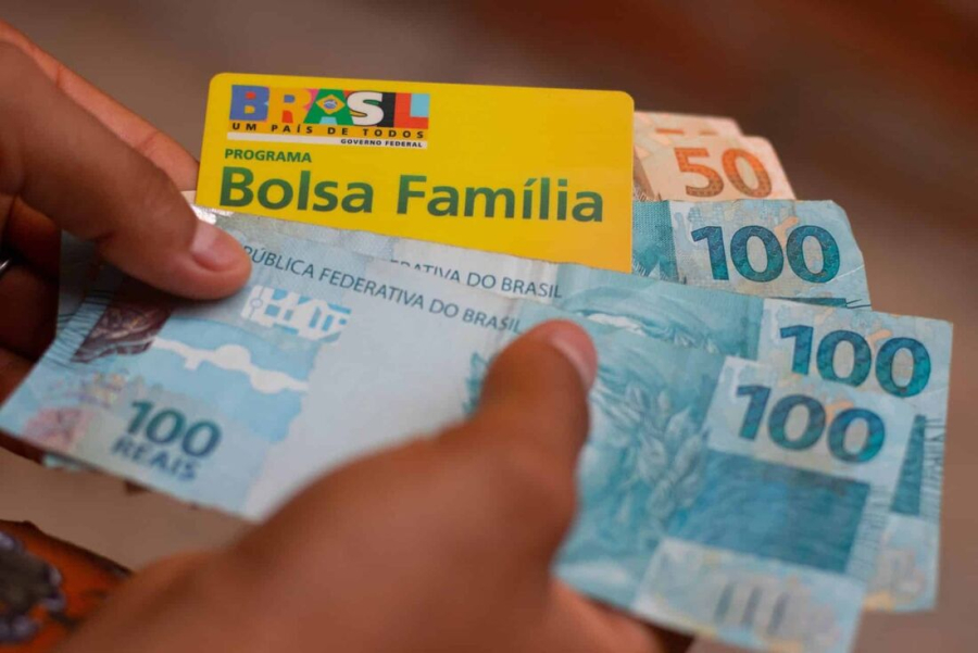 Bolsa Família de setembro começa nesta semana; veja calendário