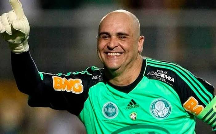 Marcos ironiza pênalti perdido por Memphis na eliminação do Corinthians